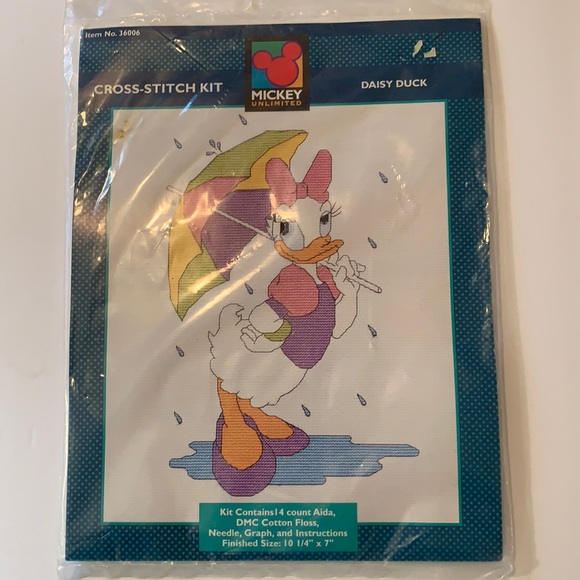 DAISY DUCK 14C AIDA CROSS STITCH 10 1/4 x7 NEW - Picture 1 of 5